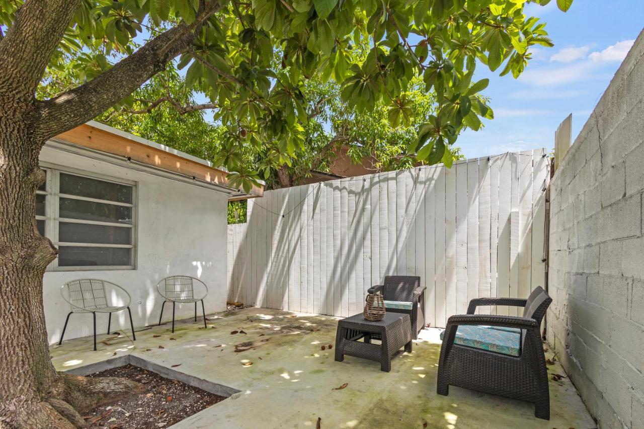 Intimate Casita Mia Minutes Away From Airport, Calle 8, Brickell, Coral Gables, The Beach And More! Μαϊάμι Εξωτερικό φωτογραφία