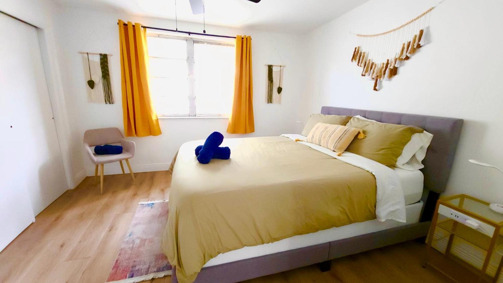 Intimate Casita Mia Minutes Away From Airport, Calle 8, Brickell, Coral Gables, The Beach And More! Μαϊάμι Εξωτερικό φωτογραφία
